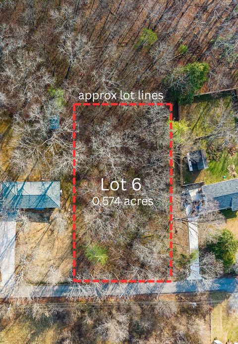 Photo of 3913 Umbarger Lane, Signal Mountain, TN 37377 (MLS # 1535109)