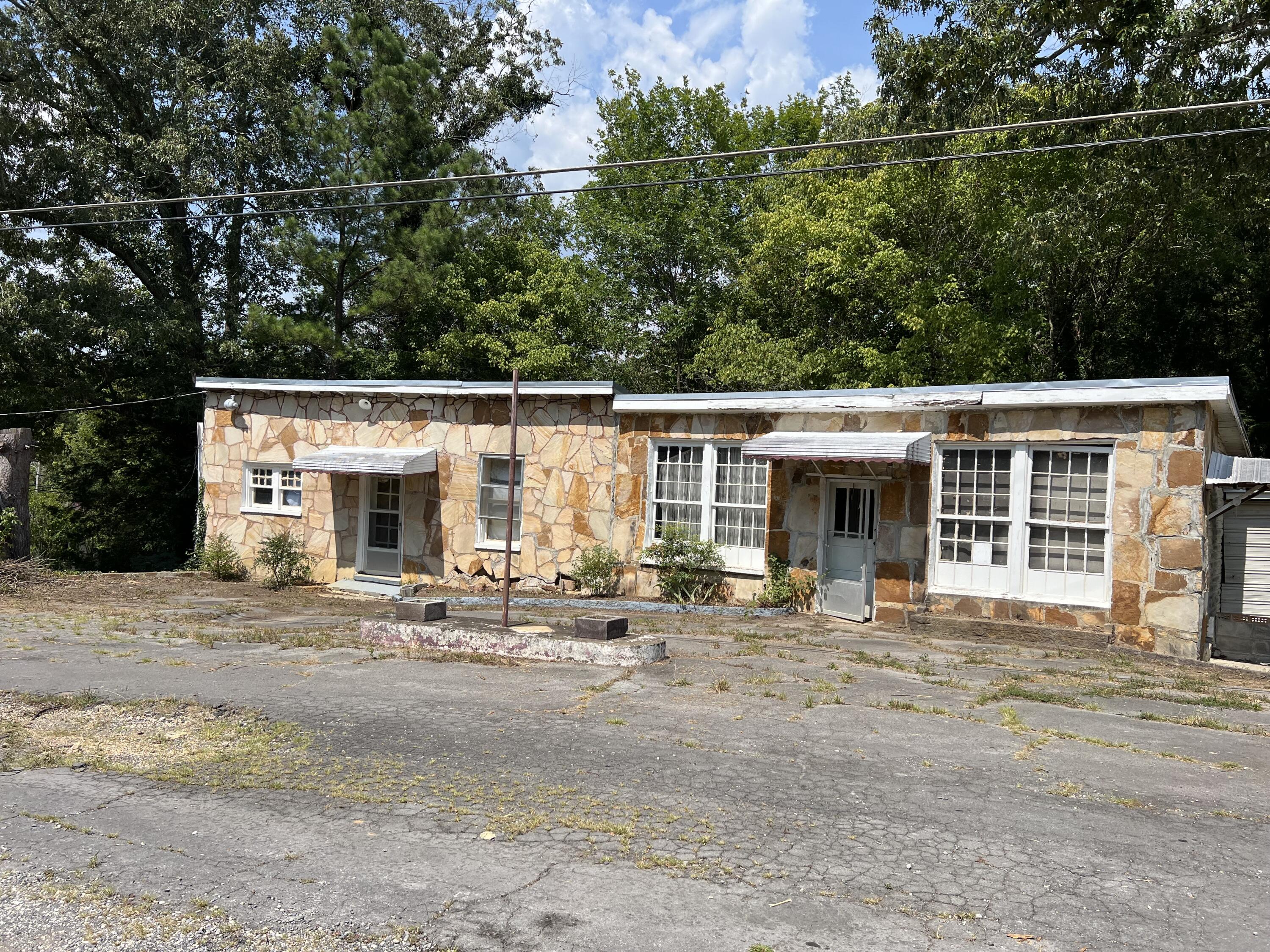 1096 County Rd 835, Fort Payne, Alabama image 1