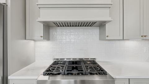 Tiny photo for 1006 Fairmount Avenue, Chattanooga, TN 37405 (MLS # 1525976)