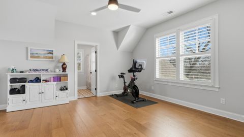 Tiny photo for 1006 Fairmount Avenue, Chattanooga, TN 37405 (MLS # 1525976)