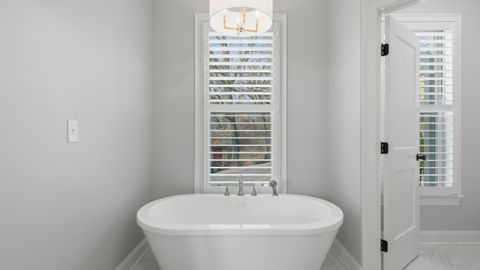 Tiny photo for 1006 Fairmount Avenue, Chattanooga, TN 37405 (MLS # 1525976)