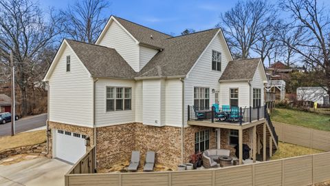 Tiny photo for 1006 Fairmount Avenue, Chattanooga, TN 37405 (MLS # 1525976)