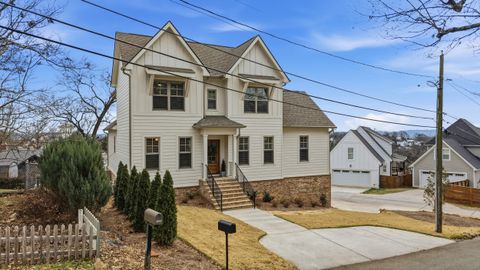 Photo of 1006 Fairmount Avenue, Chattanooga, TN 37405 (MLS # 1525976)