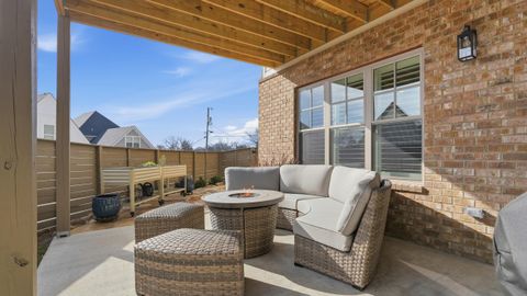 Tiny photo for 1006 Fairmount Avenue, Chattanooga, TN 37405 (MLS # 1525976)