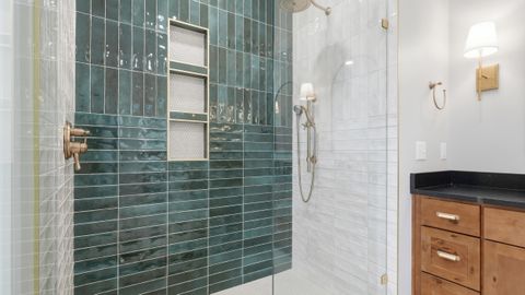 Tiny photo for 1006 Fairmount Avenue, Chattanooga, TN 37405 (MLS # 1525976)