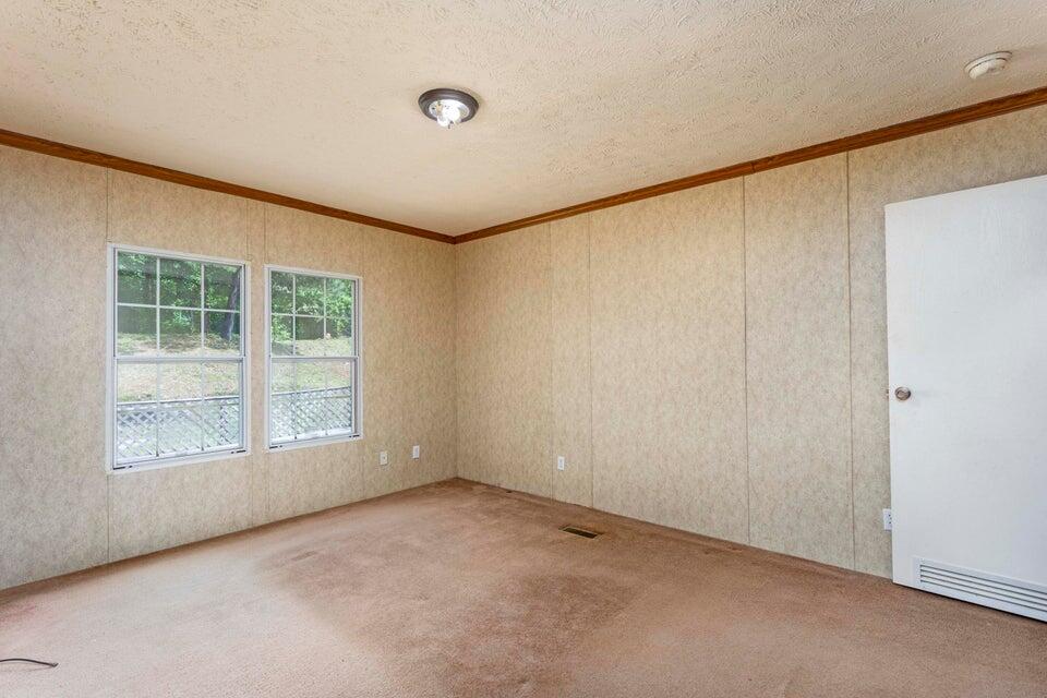 1985 Blythe Ferry Road, Dayton, Tennessee image 13