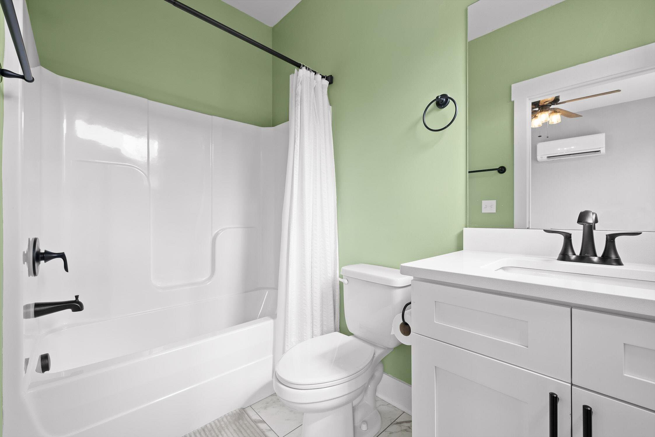 Chattanooga, Tennessee 37405, United States, 2 Bedrooms Bedrooms, ,3 BathroomsBathrooms,Residential,Active,174382