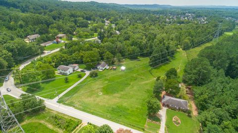 Tiny photo for 8212 Shallowford Road, Chattanooga, TN 37421 (MLS # 1304840)