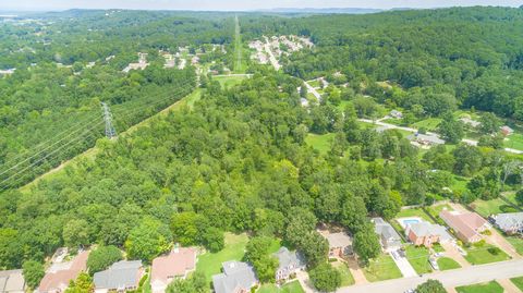 Tiny photo for 8212 Shallowford Road, Chattanooga, TN 37421 (MLS # 1304840)