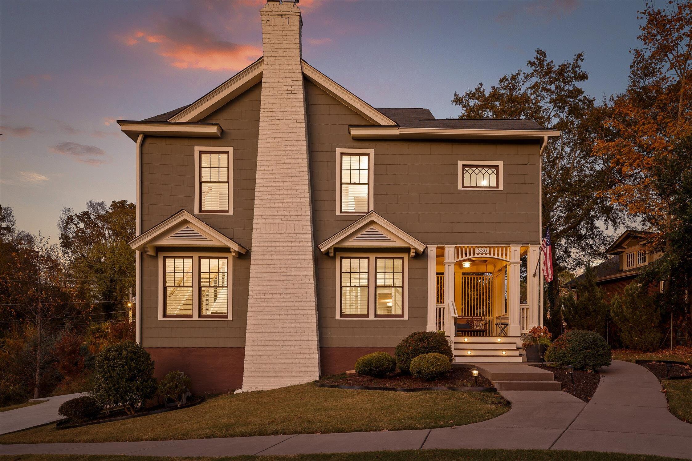 Chattanooga, Tennessee 37411, United States, 4 Bedrooms Bedrooms, ,3 BathroomsBathrooms,Residential,Active,239545