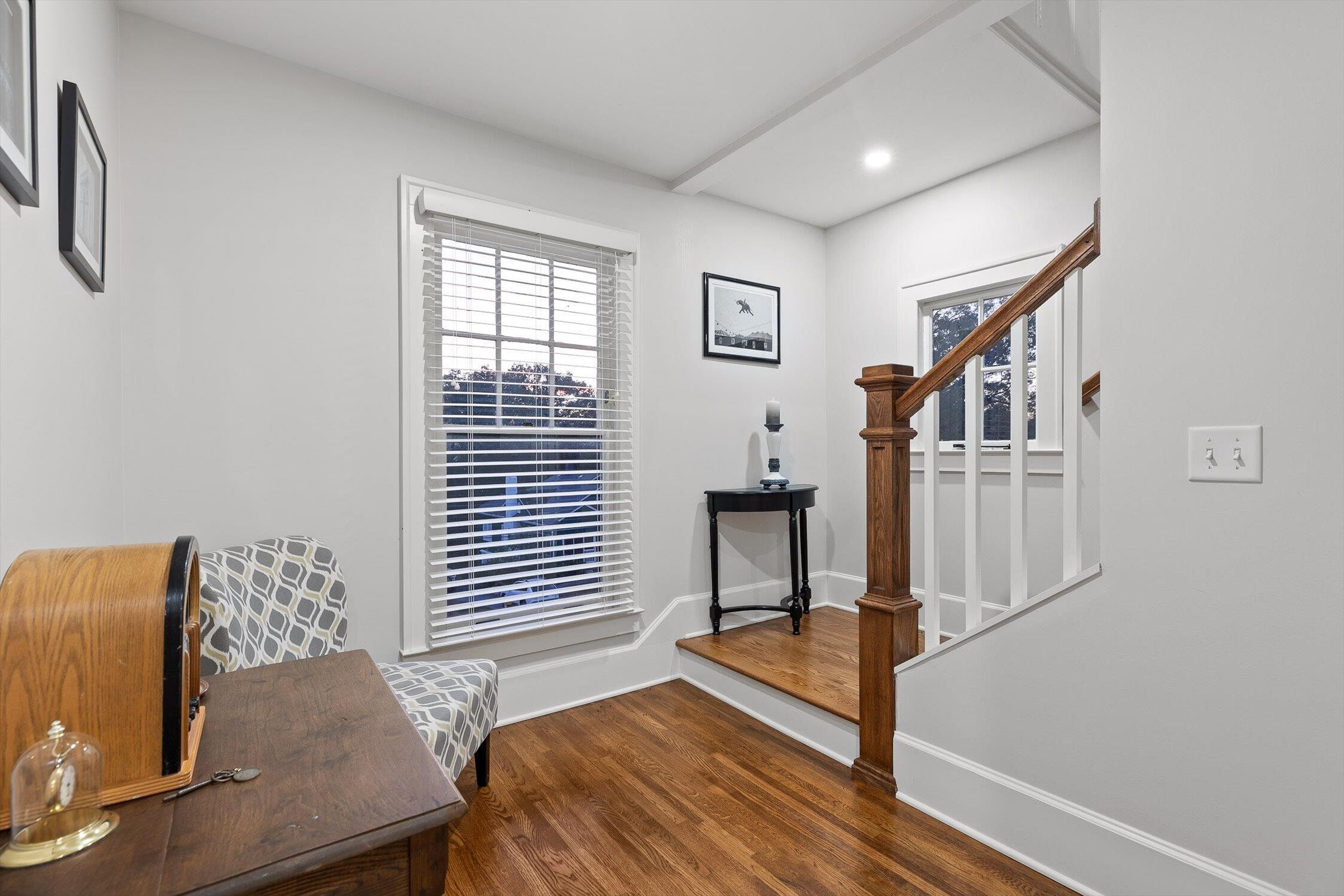 Chattanooga, Tennessee 37411, United States, 4 Bedrooms Bedrooms, ,3 BathroomsBathrooms,Residential,Active,239545