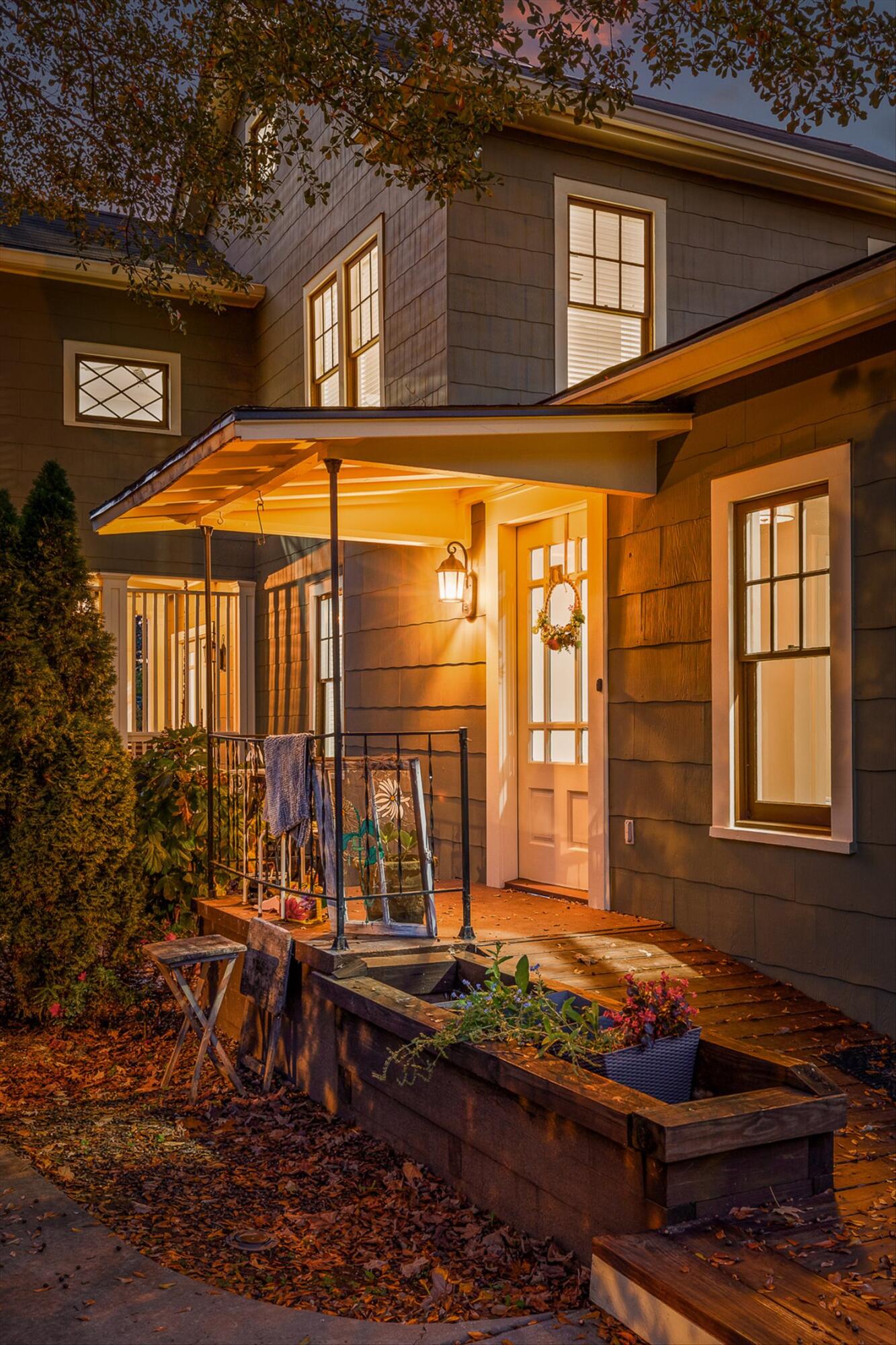 Chattanooga, Tennessee 37411, United States, 4 Bedrooms Bedrooms, ,3 BathroomsBathrooms,Residential,Active,239545