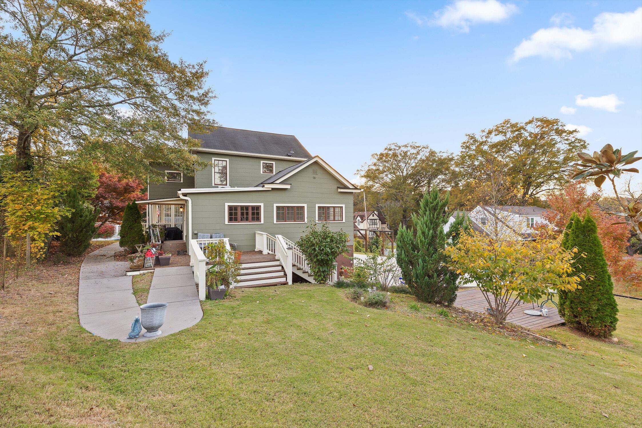 Chattanooga, Tennessee 37411, United States, 4 Bedrooms Bedrooms, ,3 BathroomsBathrooms,Residential,Active,239545