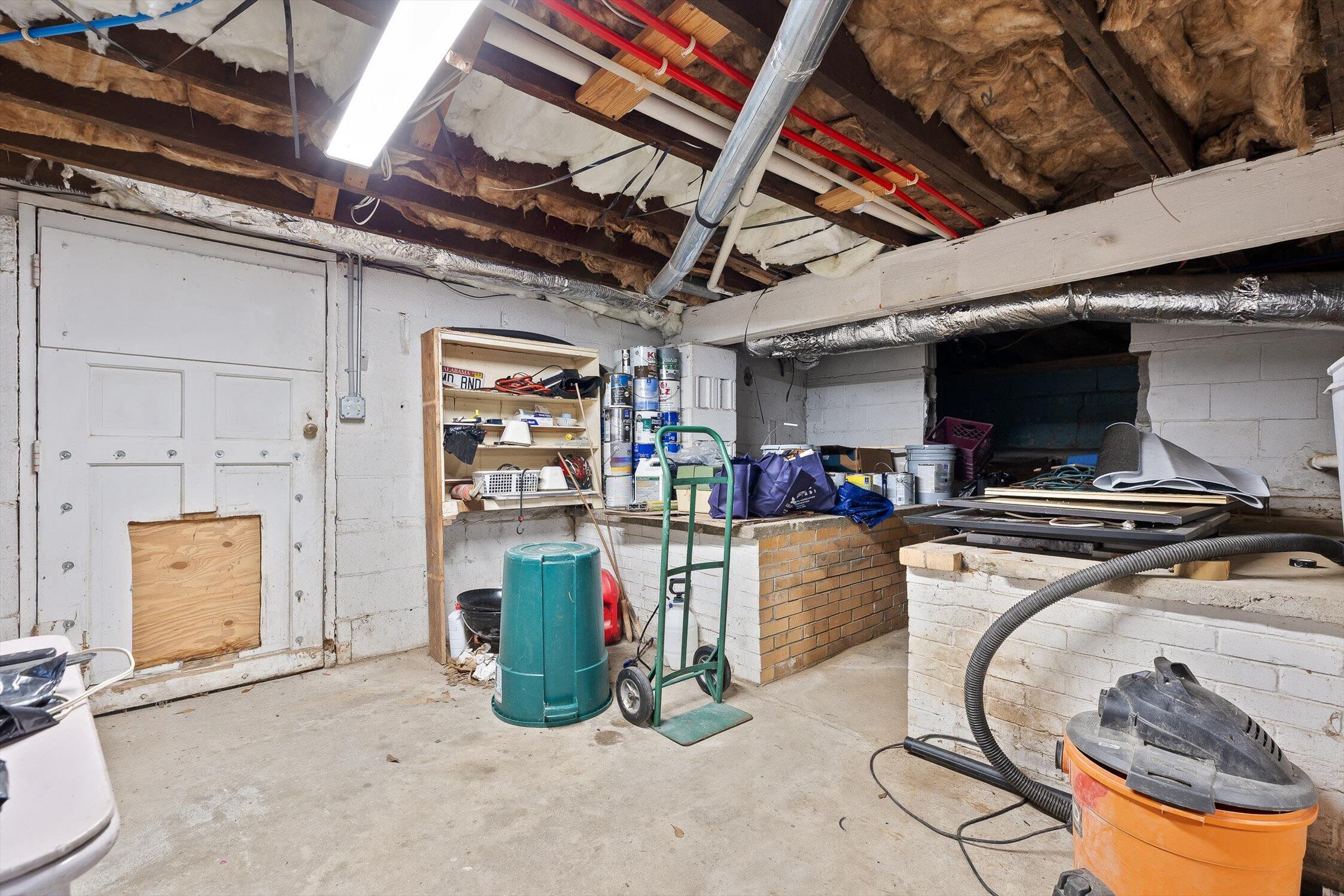 Chattanooga, Tennessee 37411, United States, 4 Bedrooms Bedrooms, ,3 BathroomsBathrooms,Residential,Active,239545