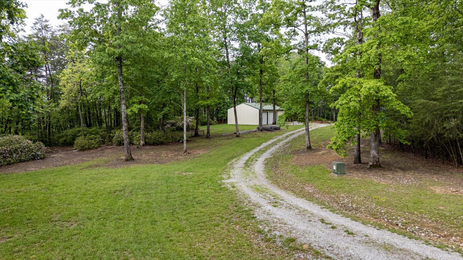 110 Falls Lane, Spencer, Tennessee image 9