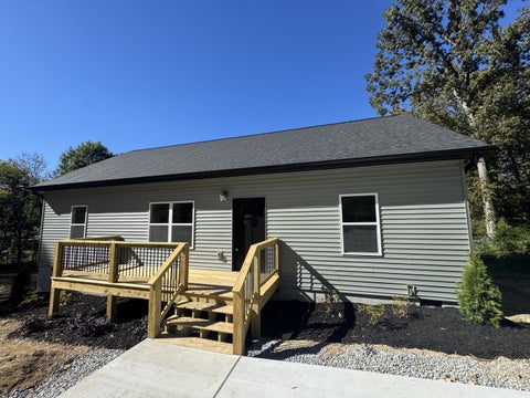 Photo of 222 Hillandale Drive, Athens, TN 37303 (MLS # 1545075)