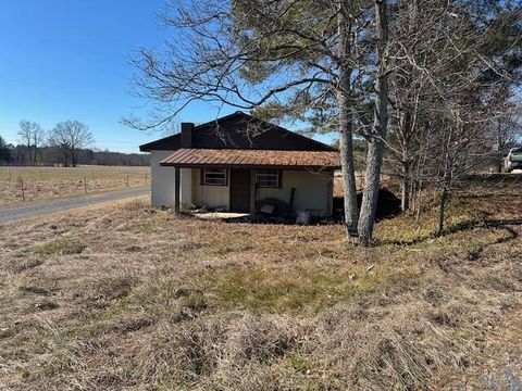Tiny photo for 267 W Holly Creek Road, Dalton, GA 30721 (MLS # 1528153)