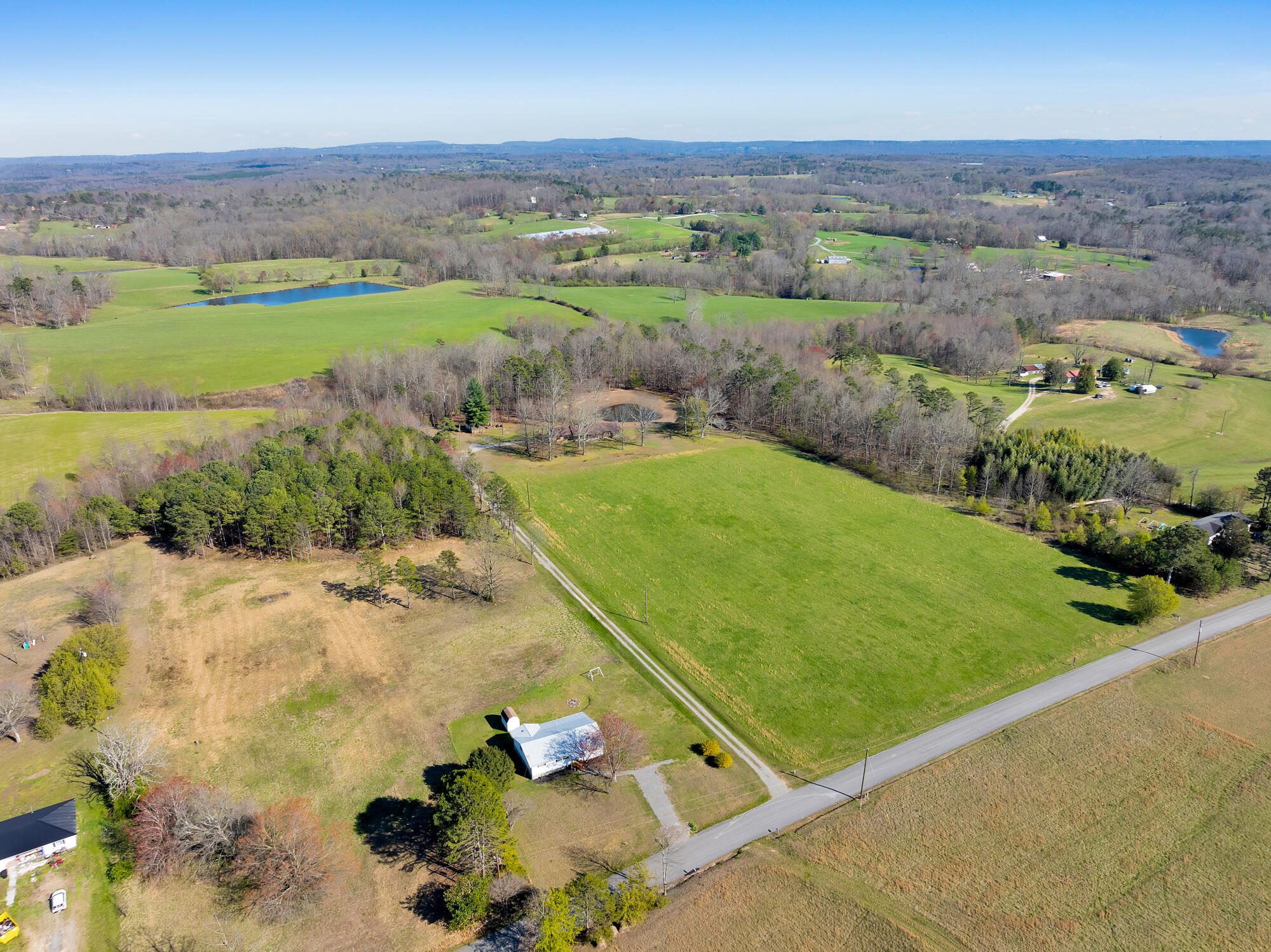 643 Reeves Road, Trenton, Georgia image 2