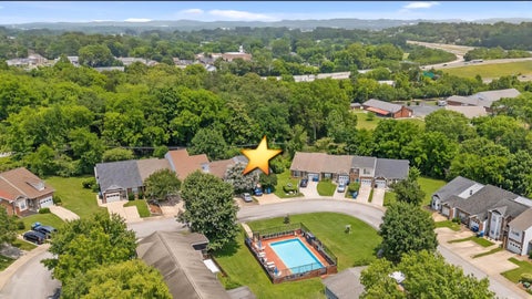 Photo of 6635 Hickory Trace Circle, Chattanooga, TN 37421 (MLS # 1543601)