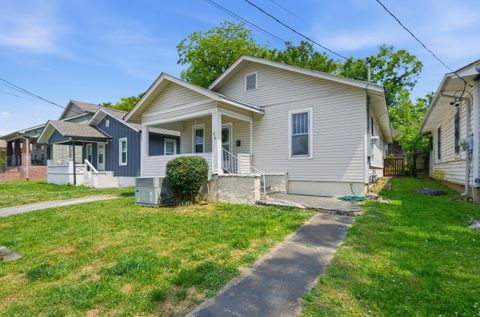 Photo of 216 N Hickory Street, Chattanooga, TN 37404 (MLS # 1533428)