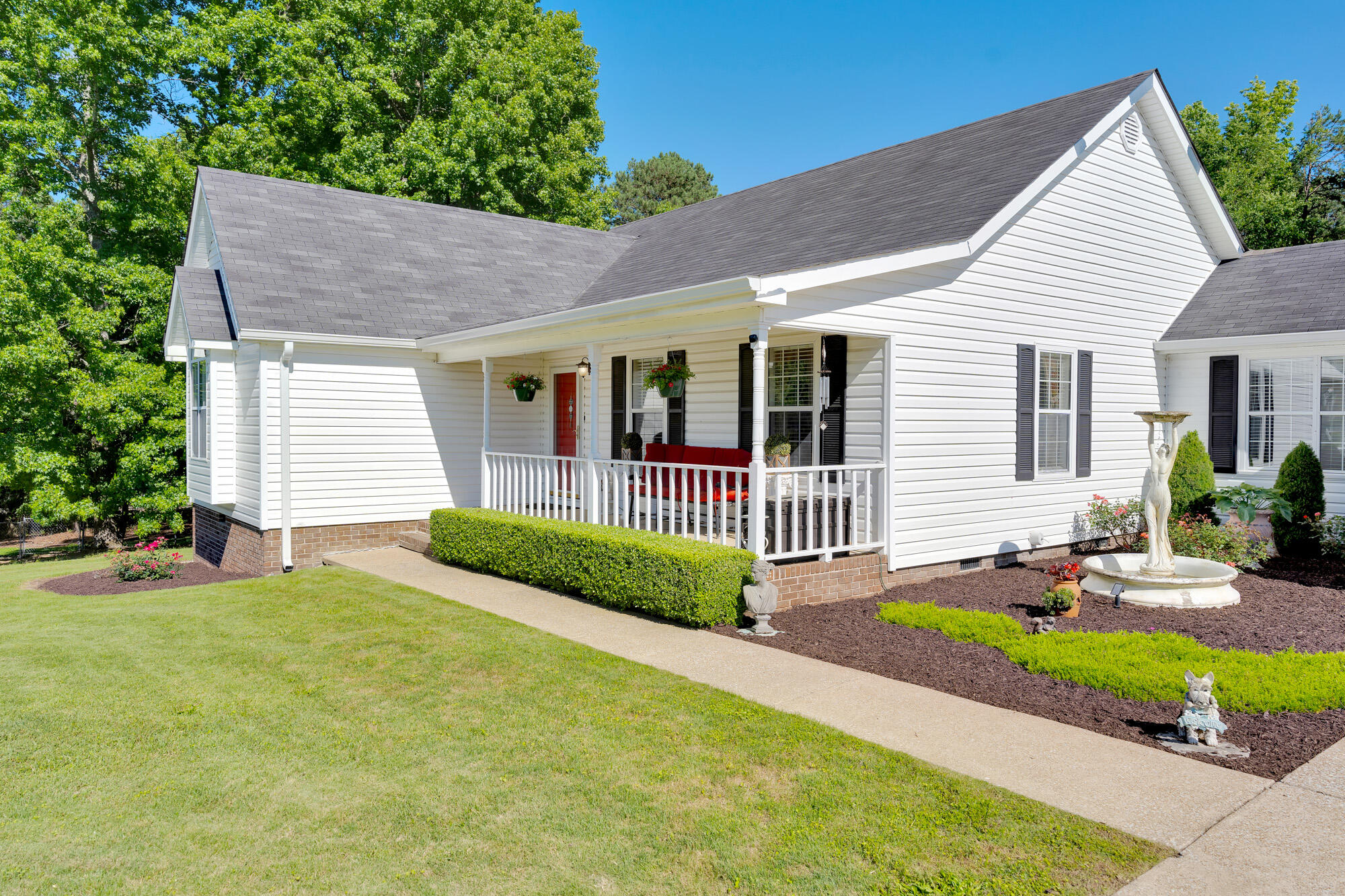 108 Dalewood Circle, Chickamauga, Georgia image 2