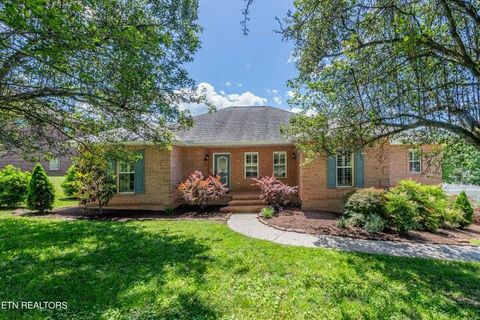 Photo of 1244 River Oaks Drive, Kingston, TN 37763 (MLS # 1393198)