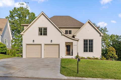 Homes For Sale - 3520 Sweetshrub Way<br/> Signal Mountain, TN 37377