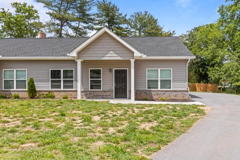 Photo of 4718 Metro Park Lane, Hixson, TN 37343 (MLS # 1534607)