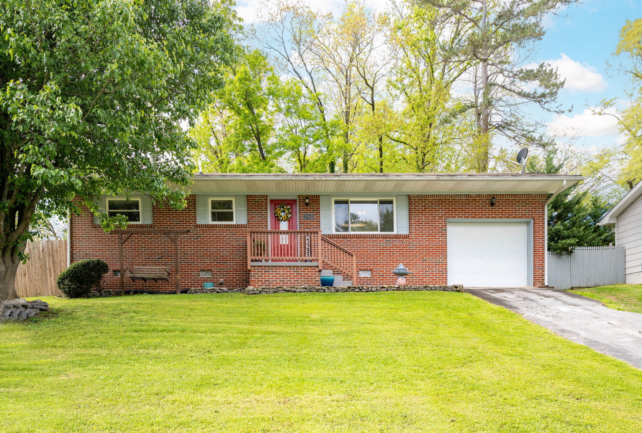 501 Stapp Drive, Ringgold, Georgia image 1
