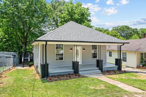 Photo of 4206 E 44th Street, Chattanooga, TN 37407 (MLS # 1528263)
