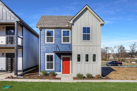 Photo of 1616 Cotton Way, Chattanooga, TN 37404 (MLS # 1527912)