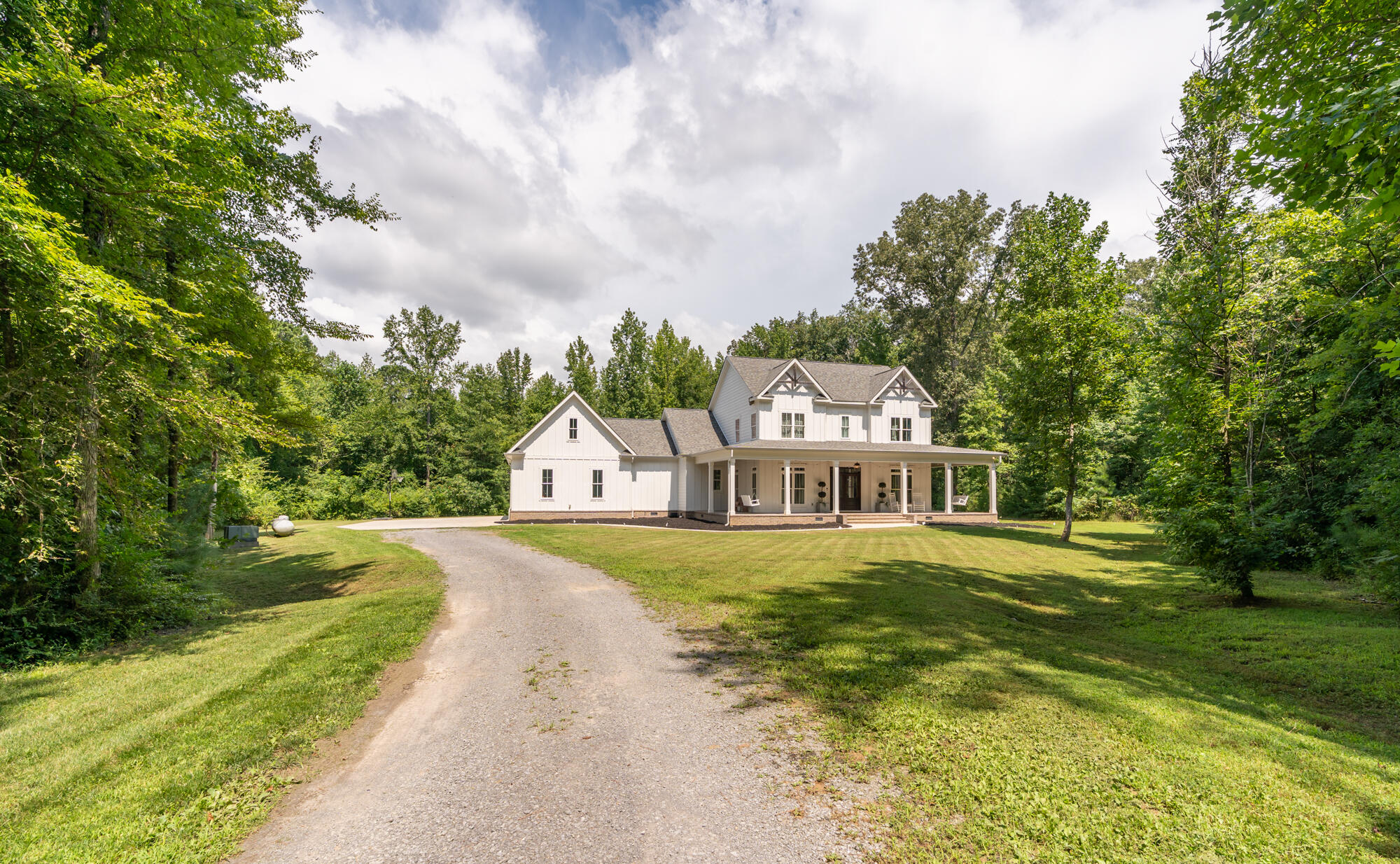 1695 E Boy Scout Road