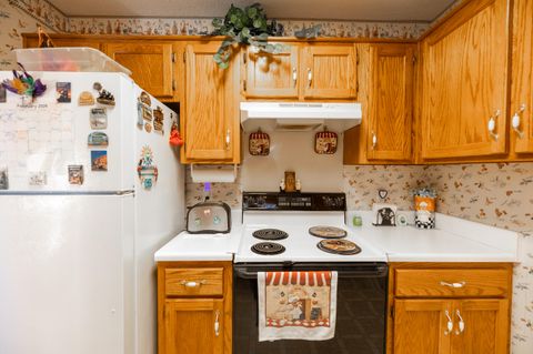 Tiny photo for 1127 Lenny Lane, Chattanooga, TN 37421 (MLS # 1527946)