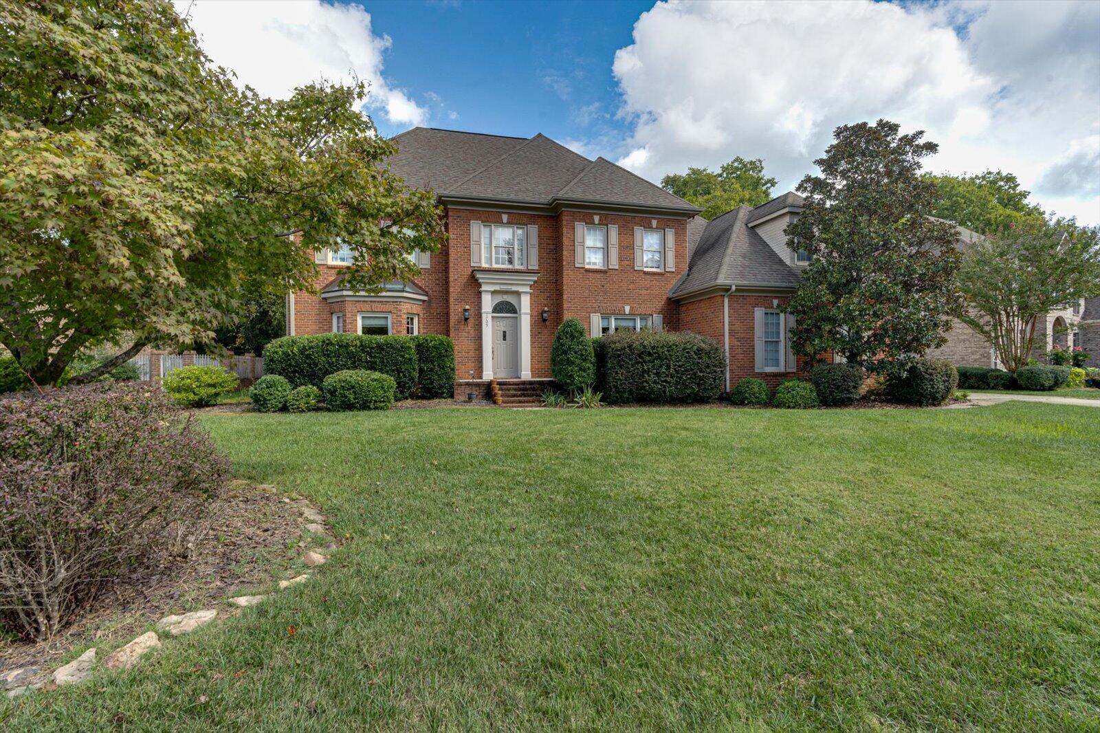 1709 Arbor Landing Drive