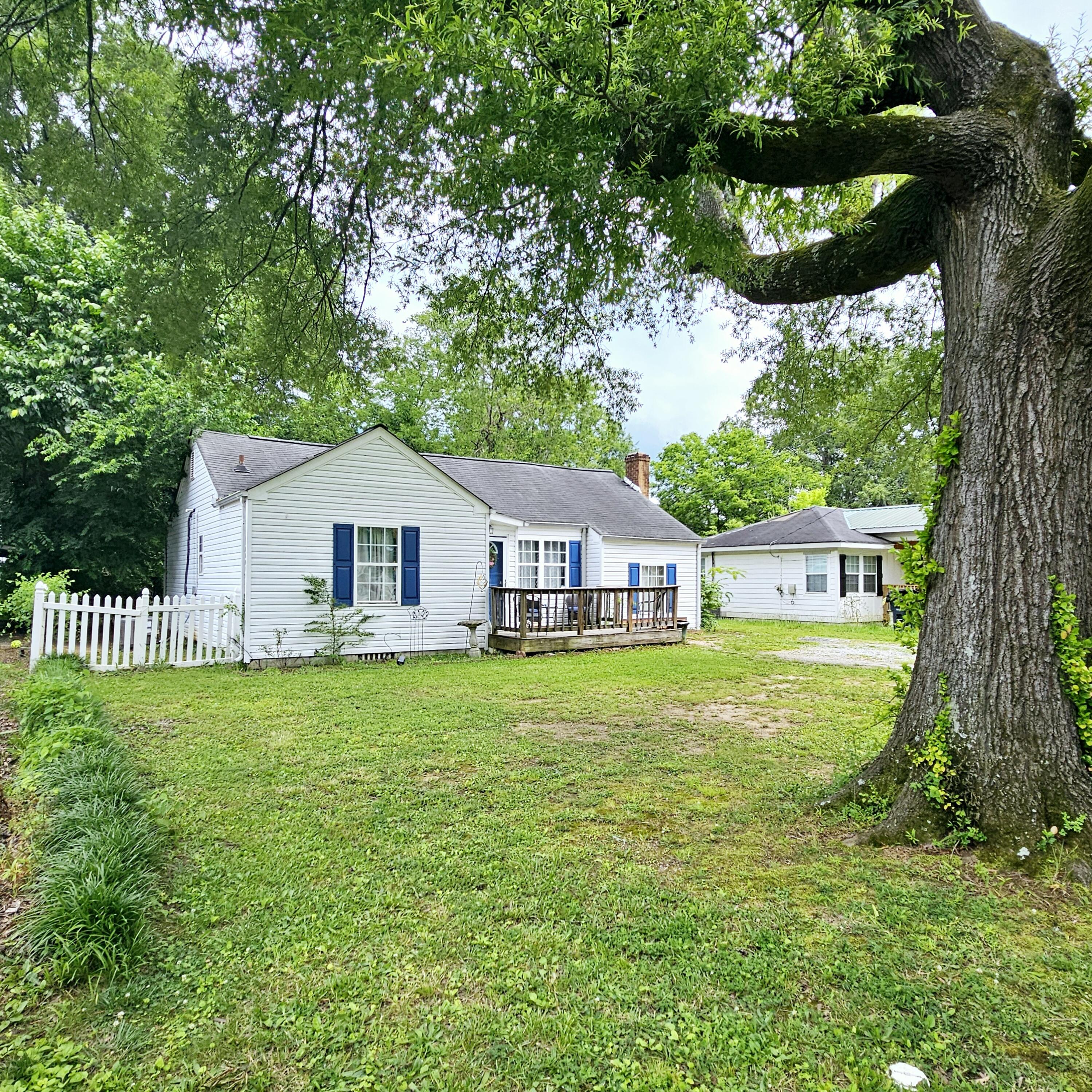 1610 Castleberry Avenue, Chattanooga, Tennessee image 2