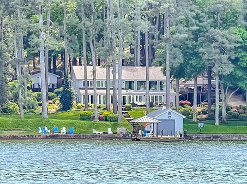 Photo of 3635 Kings Road, Chattanooga, TN 37416 (MLS # 1532441)