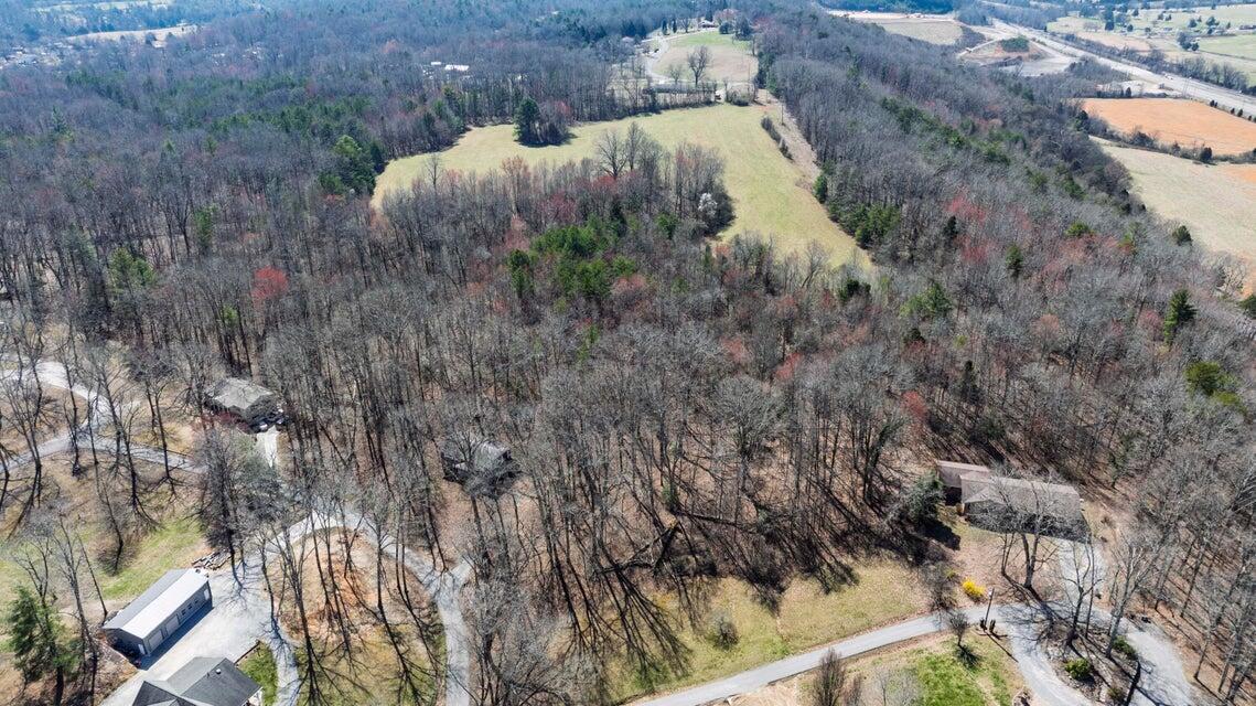 000 Signal Drive, Spring City, Tennessee image 5