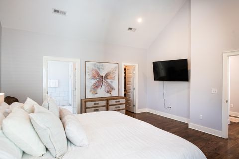 Tiny photo for 744 Gatti Lane, Chattanooga, TN 37405 (MLS # 1527061)