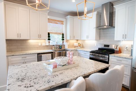 Tiny photo for 744 Gatti Lane, Chattanooga, TN 37405 (MLS # 1527061)