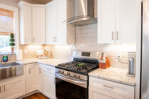 Tiny photo for 744 Gatti Lane, Chattanooga, TN 37405 (MLS # 1527061)