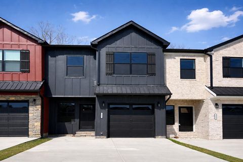 Townhouse For Sale - 3046 Three Creeks Drive<br/> Bradley County, Cleveland, TN 37312