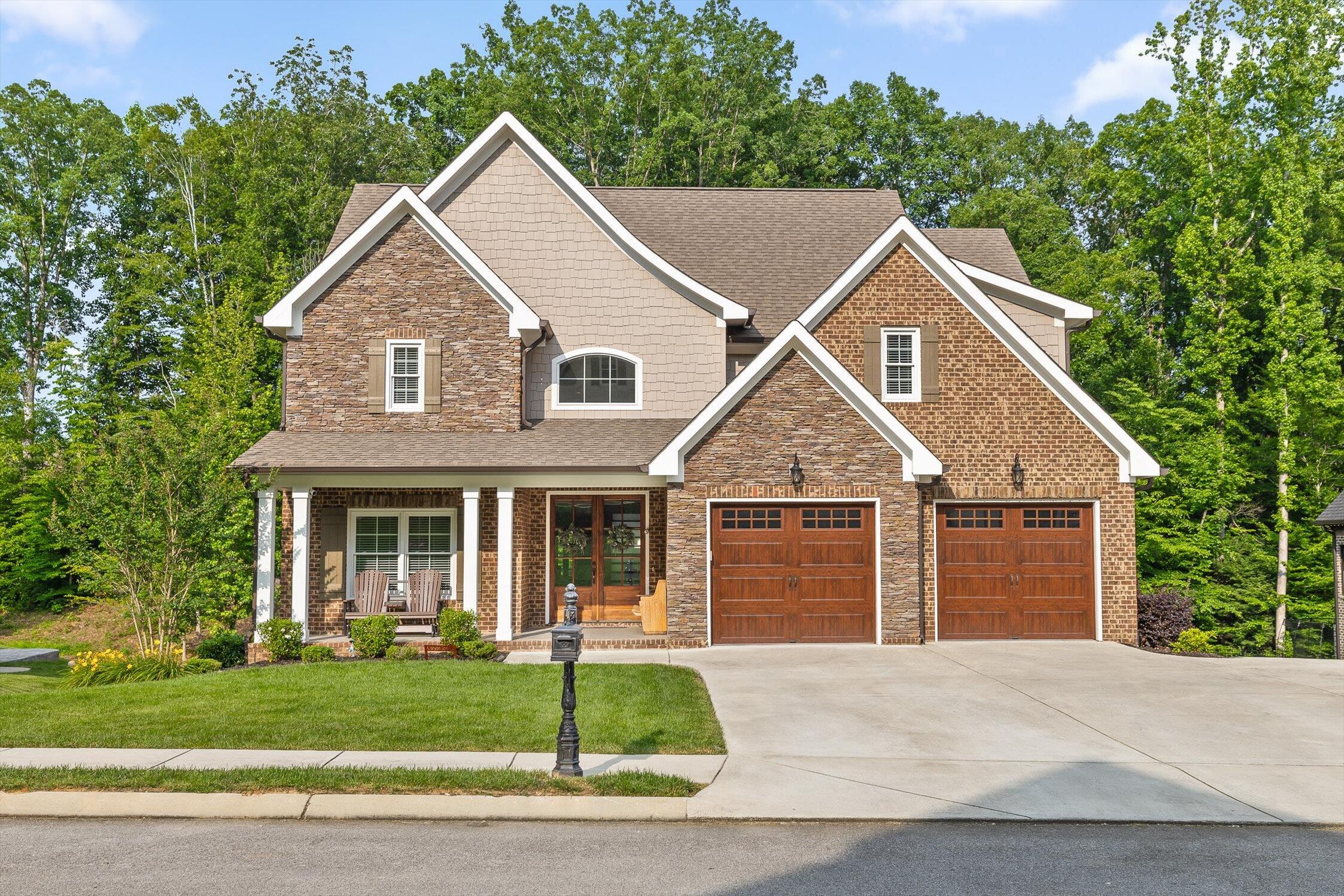 442 Canyon Springs Drive, Hixson, Tennessee image 1