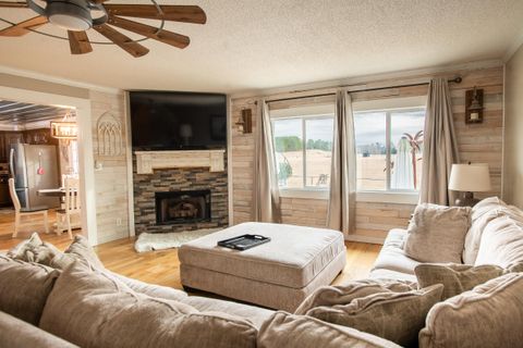 Tiny photo for 528 Magnolia Lane, Chatsworth, GA 30705 (MLS # 1527716)