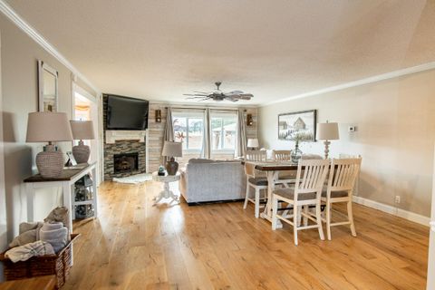 Tiny photo for 528 Magnolia Lane, Chatsworth, GA 30705 (MLS # 1527716)