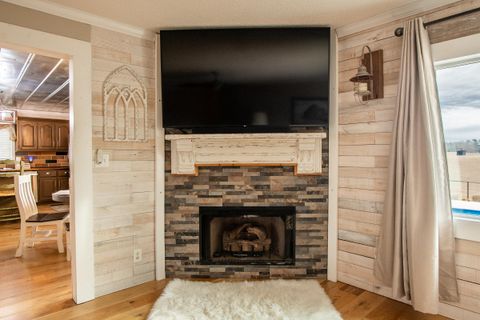 Tiny photo for 528 Magnolia Lane, Chatsworth, GA 30705 (MLS # 1527716)