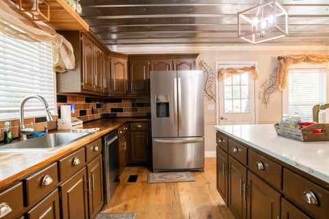 Tiny photo for 528 Magnolia Lane, Chatsworth, GA 30705 (MLS # 1527716)