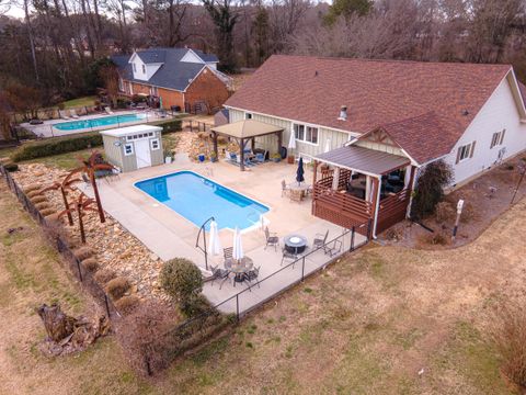 Tiny photo for 528 Magnolia Lane, Chatsworth, GA 30705 (MLS # 1527716)