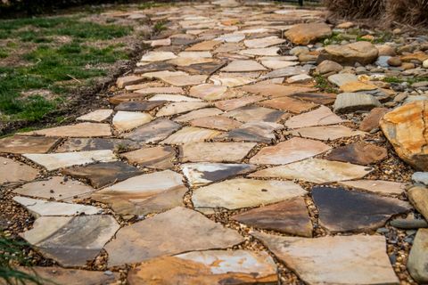 Tiny photo for 528 Magnolia Lane, Chatsworth, GA 30705 (MLS # 1527716)