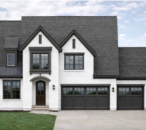 Photo of 6821 Lakeshore Drive, Chattanooga, TN 37416 (MLS # 1530457)