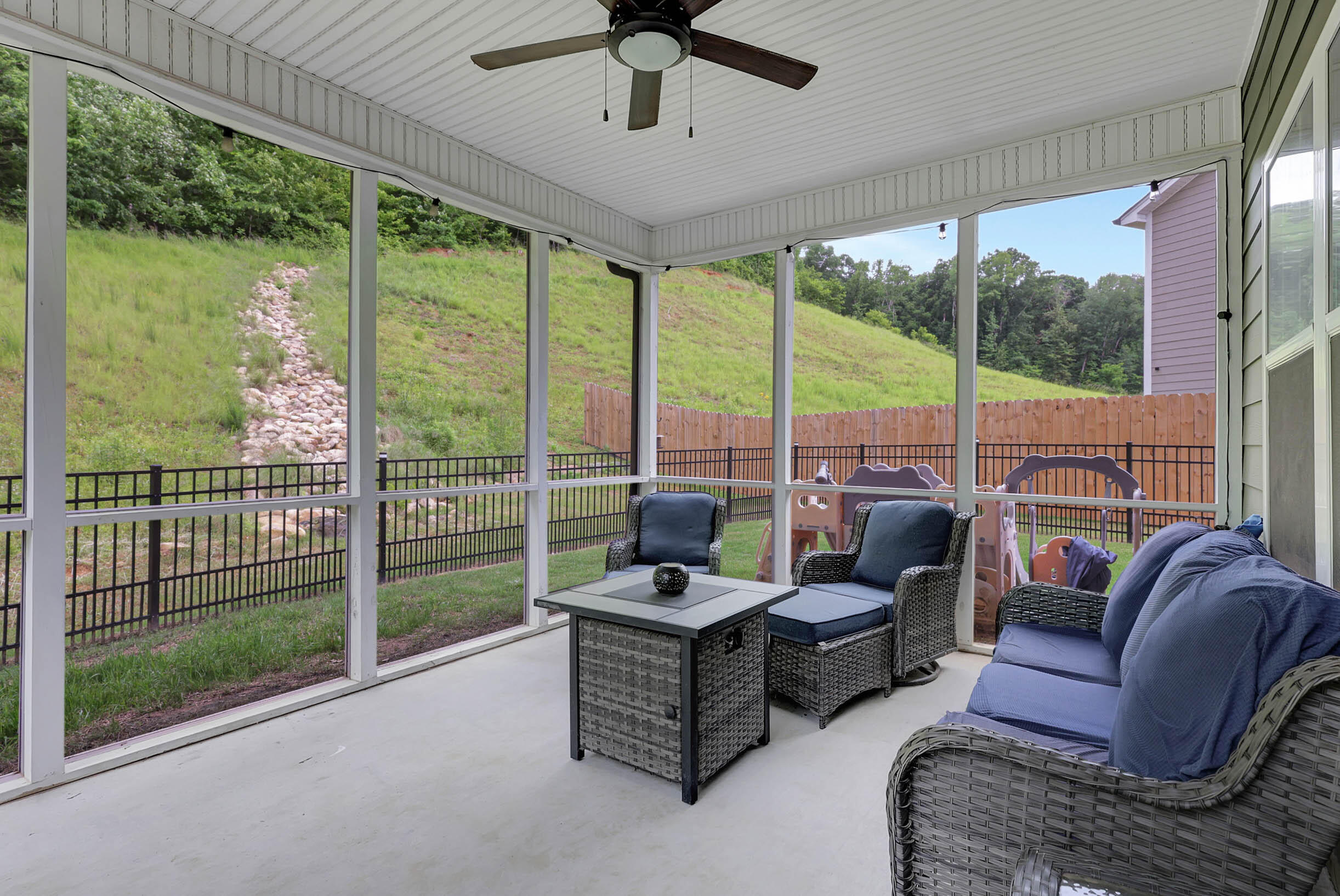 5479 Amber Grove Way, Hixson, Tennessee image 35